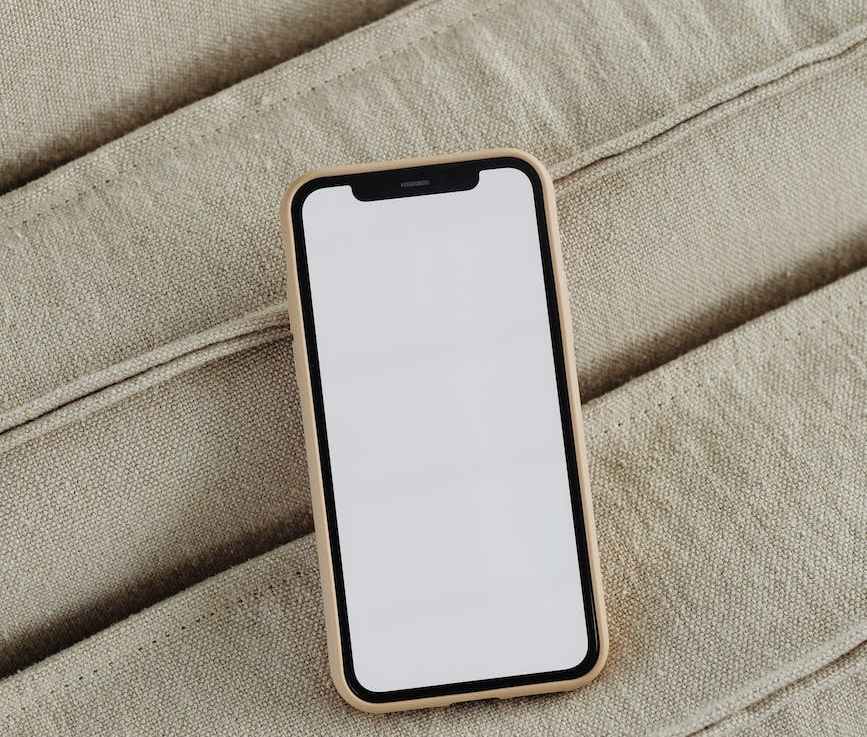 Jak znaleźć najlepszy serwis naprawczy iPhone’a w&nbsp;okolicy?